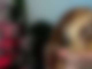 Live cam show with IdaFaneStain - Doggy on fapnchat