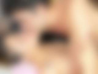 Live cam show with richi-lovxx - Ball Sucking on Camsoda