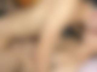 Live cam show with richi-lovxx - Ball Sucking on Camsoda