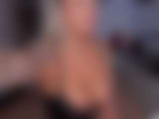 tinakart3r's Live Sex Cam Show