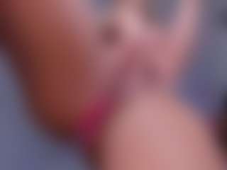 Live cam show with tinakart3r - Arab Young Adult on Camsoda