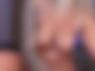 tinakart3r's Live Sex Cam Show