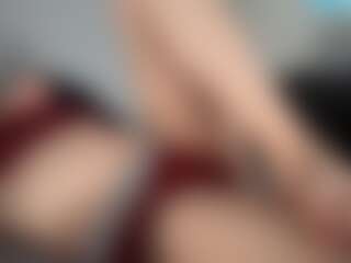 Live cam show with peachyluna - Caucasian on liverealitysex.com