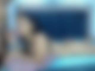 Live cam show with manuelandlaura - Smoking on Camsoda