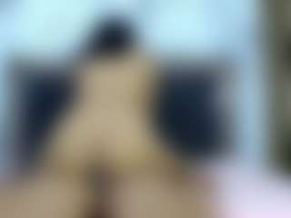 manuelandlaura's Live Sex Cam Show