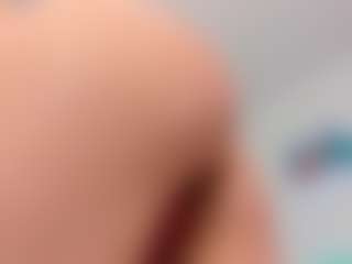 zia-ember's Live Sex Cam Show