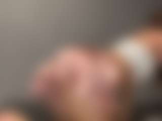 KatieCroston's Live Sex Cam Show