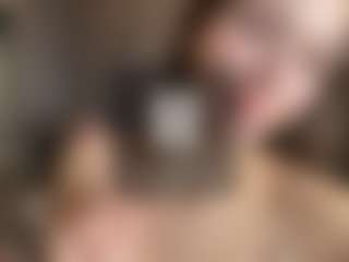KatieCroston's Live Sex Cam Show