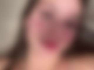 KatieCroston's Live Sex Cam Show