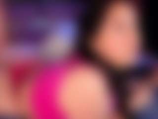 Live cam show with LauRoberts - Lesbian on Camversity