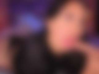 Live cam show with LauRoberts - Athletic Amateur on Gym Cam Girls