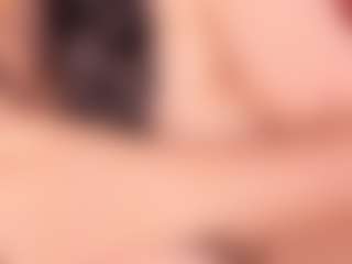 Live cam show with LauRoberts - Oil on Camsoda