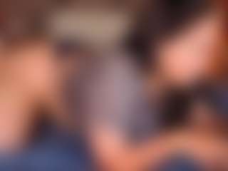 LauRoberts's Live Sex Cam Show