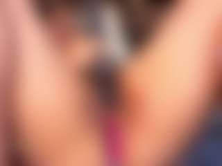 LauRoberts's Live Sex Cam Show