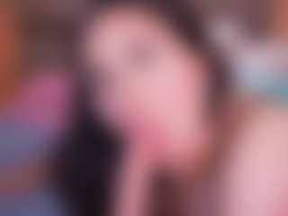 LauRoberts's Live Sex Cam Show