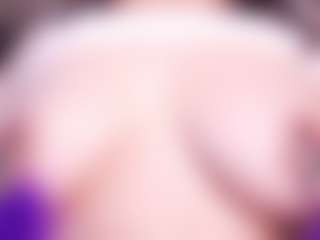 LauRoberts's Live Sex Cam Show