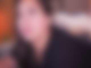 Live cam show with LauRoberts - Blonde Hair on milfzrlive.com