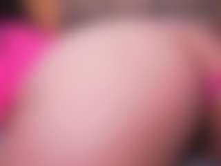 LauRoberts's Live Sex Cam Show