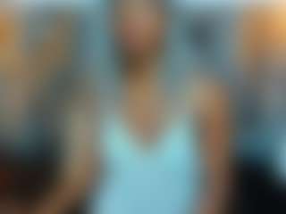 Live cam show with Lorenn-Hill - Middle Aged on Camsoda