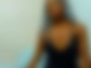 Live cam show with Lorenn-Hill - Athletic MILF on Camsoda