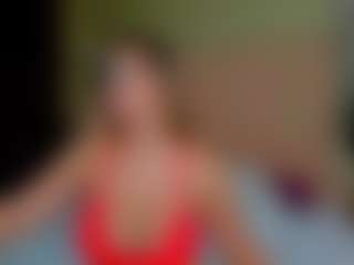 Live cam show with Mariellie - Pleasure on Milf Play