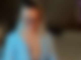 Live cam show with Mariellie - Thong on madthumbs