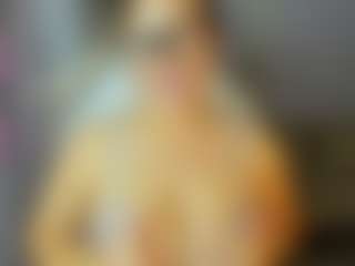 Live cam show with Mariellie - Smoke on Milfs Live