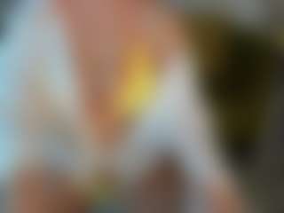 Live cam show with Mariellie - Pleasure on StripNow