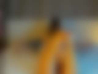 Live cam show with Mariellie - Blondie on 1on1-livenow