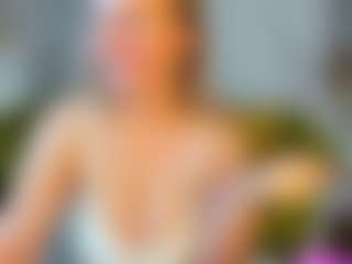 Live cam show with Mariellie - Pleasure on StripNow
