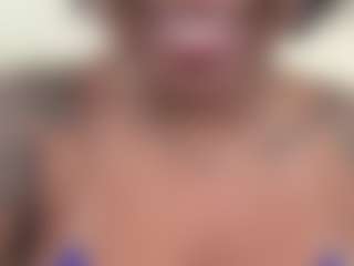 Live cam show with TattedBarbie444 - Bitch on Soda Cam