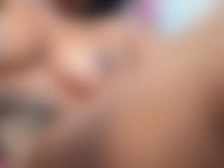 Show live cam dengan TattedBarbie444 - Nails di Camsoda