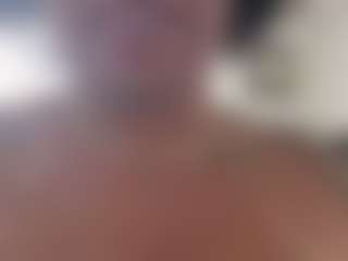 Live cam show with TattedBarbie444 - Nails on Camiplay Live