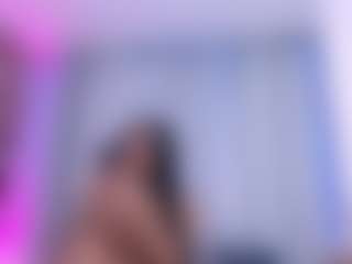 crystalevains's Live Sex Cam Show