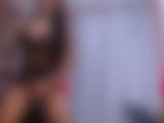 crystalevains's Live Sex Cam Show