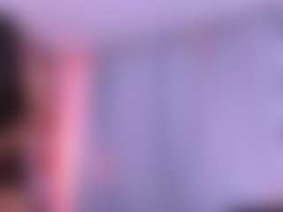 crystalevains's Live Sex Cam Show