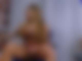 crystalevains's Live Sex Cam Show