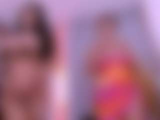 crystalevains's Live Sex Cam Show