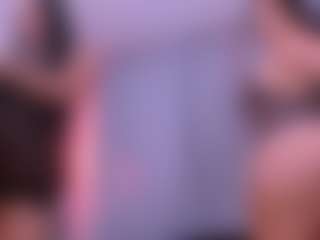 crystalevains's Live Sex Cam Show