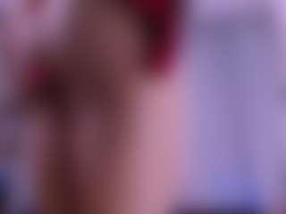 crystalevains's Live Sex Cam Show