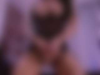 Live cam show with crystalevains - Spanish on Camsoda | colombia