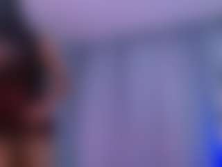 crystalevains's Live Sex Cam Show