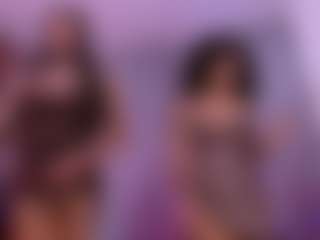 Live cam show with crystalevains - Spanish on Camsoda | colombia