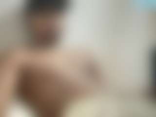 Show Live Sex Cam cumboi7771k