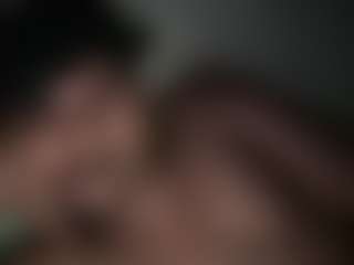 Live cam show with cumboi7771k - Tease on Dolls Live