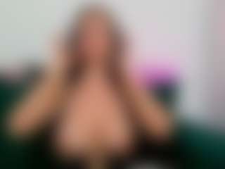 MollyMosley's Live Sex Cam Show