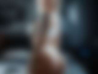 Anika Stokess Live-Sex-Cam-Show