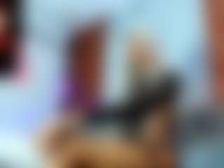 Ariannbk's Live Sex Cam Show