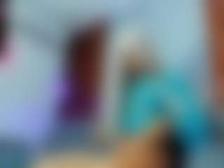 Ariann's Live Sex Cam Show