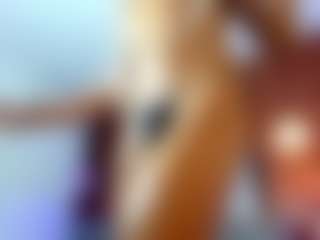 Live cam show with Ariann - Lean on x69.live